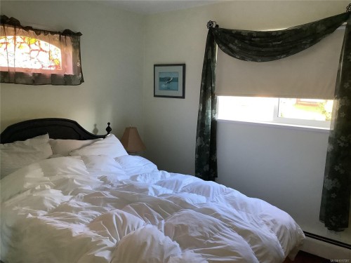 110 10Th Ave, Sointula, BC 