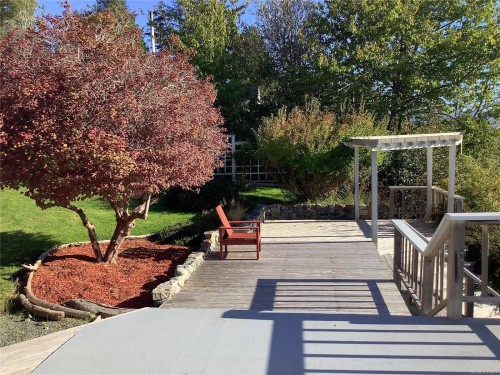 110 10Th Ave, Sointula, BC 