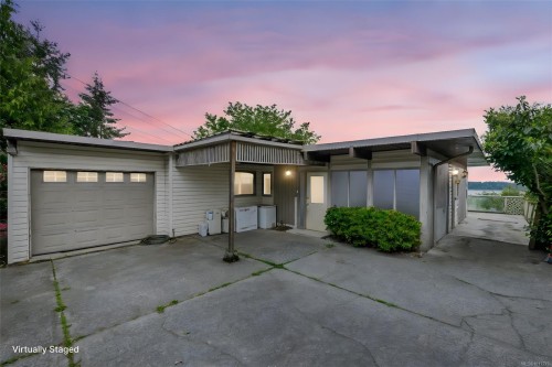 427A Walker Ave, Ladysmith, BC 