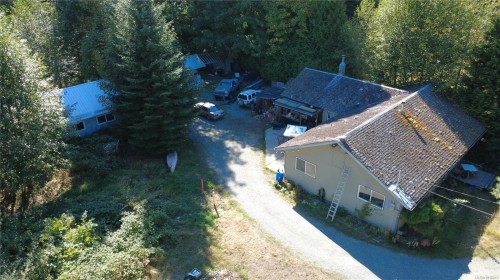 2560 Grafton Ave, Coombs, BC 