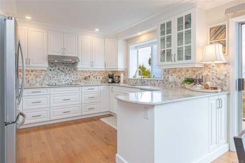 1089 College Dr, Nanaimo, BC 