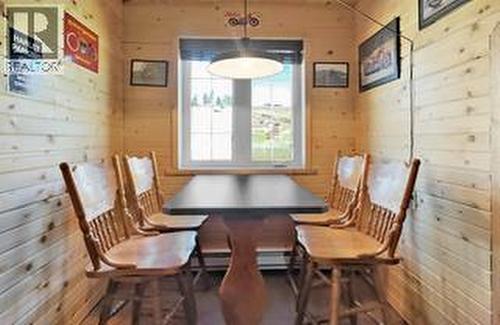 6240 Nursery Road, Grand Forks, BC - Indoor Photo Showing Dining Room