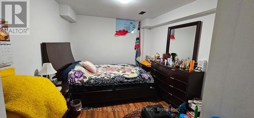 126 Footbridge Crescent, Brampton, ON - Indoor Photo Showing Bedroom