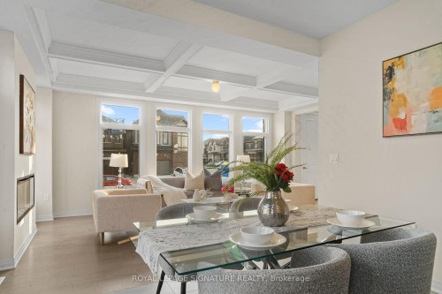 91 Player Drive, Erin, ON - Indoor Photo Showing Dining Room