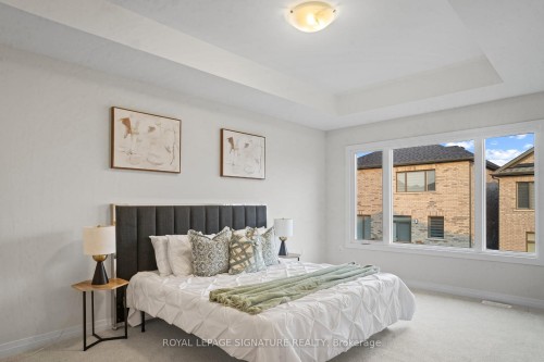 91 Player Drive, Erin, ON - Indoor Photo Showing Bedroom