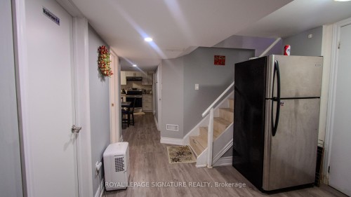 11 Blaydon Avenue, Toronto, ON - Indoor