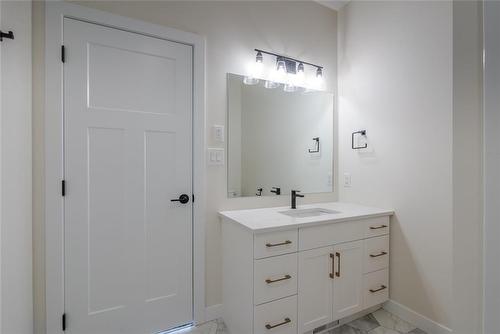 91 Harry Waytiuk Drive, East Selkirk, MB - Indoor