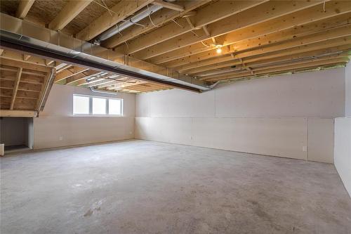 91 Harry Waytiuk Drive, East Selkirk, MB - Indoor Photo Showing Basement