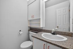 Powder room - 