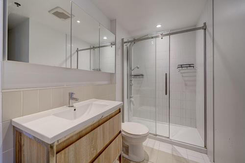 Bathroom - 1503-2117 Rue Tupper, Montréal (Ville-Marie), QC - Indoor Photo Showing Bathroom