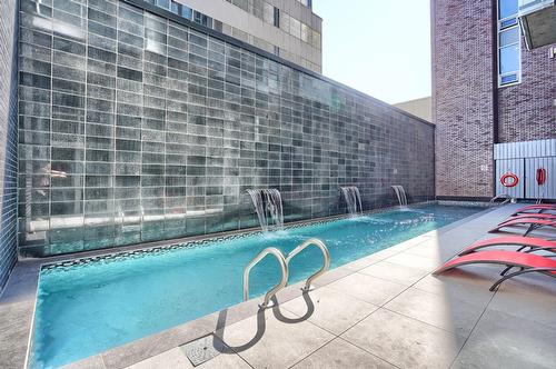 Pool - 1503-2117 Rue Tupper, Montréal (Ville-Marie), QC - 