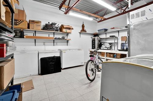 Rangement - 581  - 583 Mtée Masson, Mascouche, QC - Indoor