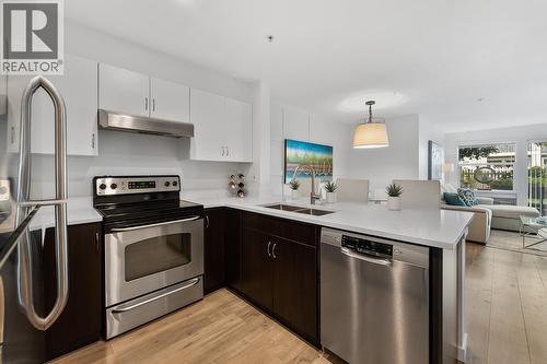 567 Yates Road Unit# 108, Kelowna, BC - Indoor Photo Showing Kitchen With Double Sink With Upgraded Kitchen