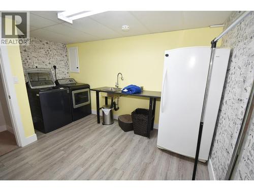 6427 Spencer Road, Kelowna, BC - Indoor Photo Showing Other Room