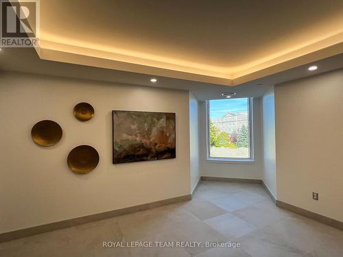 310 - 360 Deschatelets Avenue, Ottawa, ON - Indoor Photo Showing Other Room