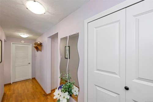 1028 Jenkins Ave, Langford, BC 