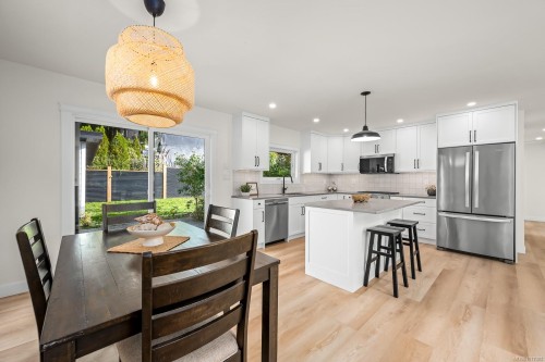 451 Mcphedran Rd South, Campbell River, BC 