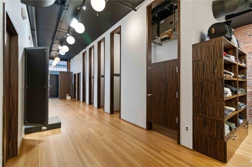 101-534 Yates St, Victoria, BC 