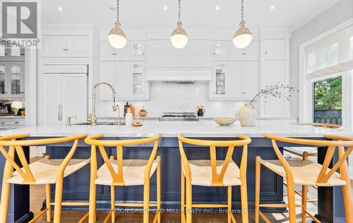 8 Cumberland Drive, Mississauga, ON - Indoor