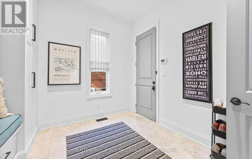 8 Cumberland Drive, Mississauga, ON - Indoor Photo Showing Other Room