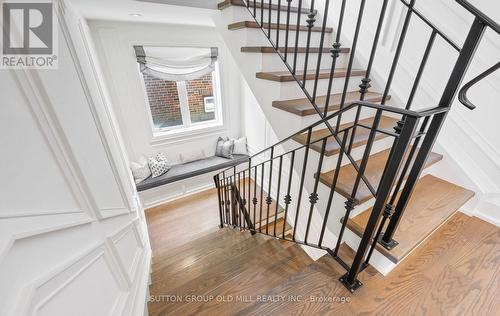 8 Cumberland Drive, Mississauga, ON - Indoor Photo Showing Other Room