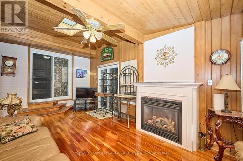 73 Lindel Crescent, Welland (N. Welland), ON - Indoor Photo Showing Living Room With Fireplace