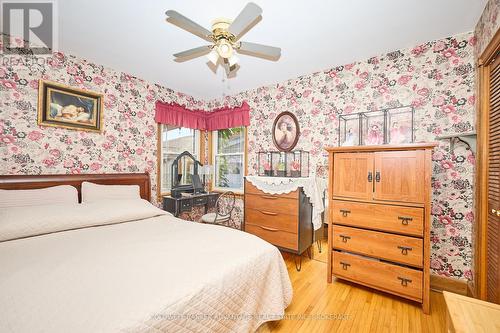73 Lindel Crescent, Welland (N. Welland), ON - Indoor Photo Showing Bedroom