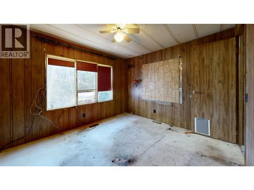 6388 Mulligan Drive, 100 Mile House, BC - Indoor Photo Showing Other Room