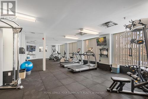 305 - 14924 Yonge Street, Aurora, ON - Indoor Photo Showing Gym Room