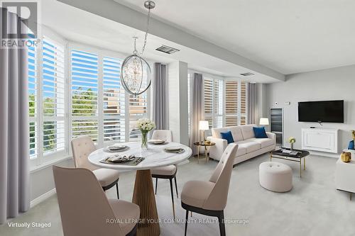 305 - 14924 Yonge Street, Aurora, ON - Indoor Photo Showing Other Room