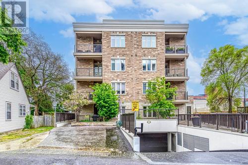 401 - 70 Stewart Street, Oakville, ON - Outdoor With Balcony