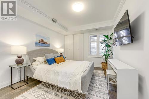 401 - 70 Stewart Street, Oakville, ON - Indoor Photo Showing Bedroom