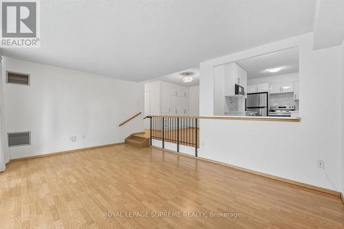 Sunken Living Room - 107 - 270 Scarlett Road, Toronto, ON - Indoor Photo Showing Other Room