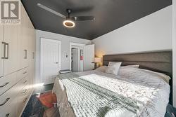 Remote controlled ceiling fan & light - 