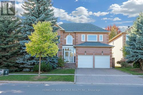 99 CLARENDON DRIVE  Richmond Hill, ON L4B 3W5