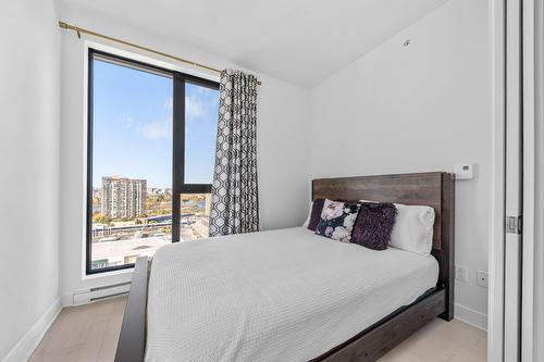 Chambre à coucher - 1805-200 Rue Marie-Charles-Le Moyne, Longueuil (Le Vieux-Longueuil), QC - Indoor Photo Showing Bedroom