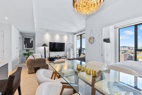Salon - 1805-200 Rue Marie-Charles-Le Moyne, Longueuil (Le Vieux-Longueuil), QC - Indoor Photo Showing Dining Room