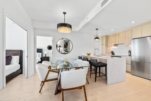 Salle à manger - 1805-200 Rue Marie-Charles-Le Moyne, Longueuil (Le Vieux-Longueuil), QC - Indoor