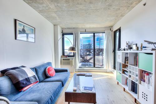 Living room - 1149-1414 Rue Chomedey, Montréal (Ville-Marie), QC - Indoor Photo Showing Living Room