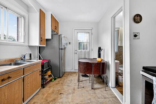 Cuisine - 2787  - 2791 Rue Des Ormeaux, Montréal (Mercier/Hochelaga-Maisonneuve), QC - Indoor Photo Showing Kitchen With Double Sink