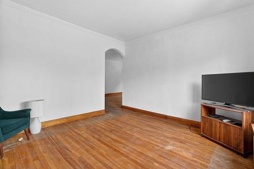 Salon - 2787  - 2791 Rue Des Ormeaux, Montréal (Mercier/Hochelaga-Maisonneuve), QC - Indoor