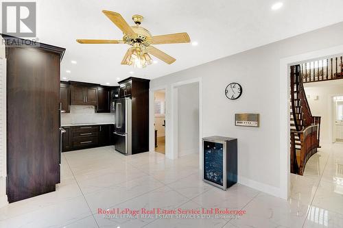 2088 Kempton Park Drive, Mississauga, ON - Indoor