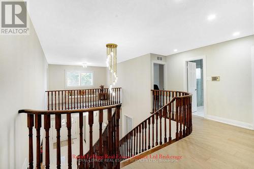2088 Kempton Park Drive, Mississauga, ON - Indoor Photo Showing Other Room
