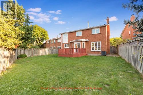 2088 Kempton Park Drive, Mississauga, ON - Outdoor