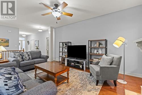 194 Hillsdale Road, Welland (Coyle Creek), ON - Indoor Photo Showing Living Room