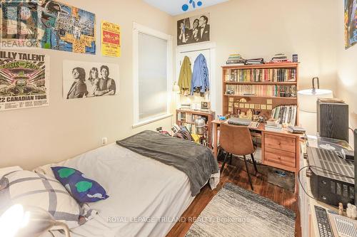 1 & 2 - 737 William Street N, London East (East F), ON - Indoor Photo Showing Bedroom