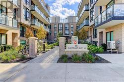 12 - 851 SHEPPARD AVENUE W  Toronto, ON M3H 0G2
