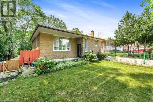 826 Scarborough Golf Club Road, Toronto, ON - Outdoor