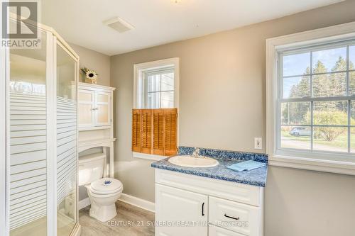 13 Brandelle Lane, Tay Valley, ON - Indoor Photo Showing Bathroom
