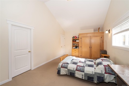 6003 Stonehaven Dr, Duncan, BC 